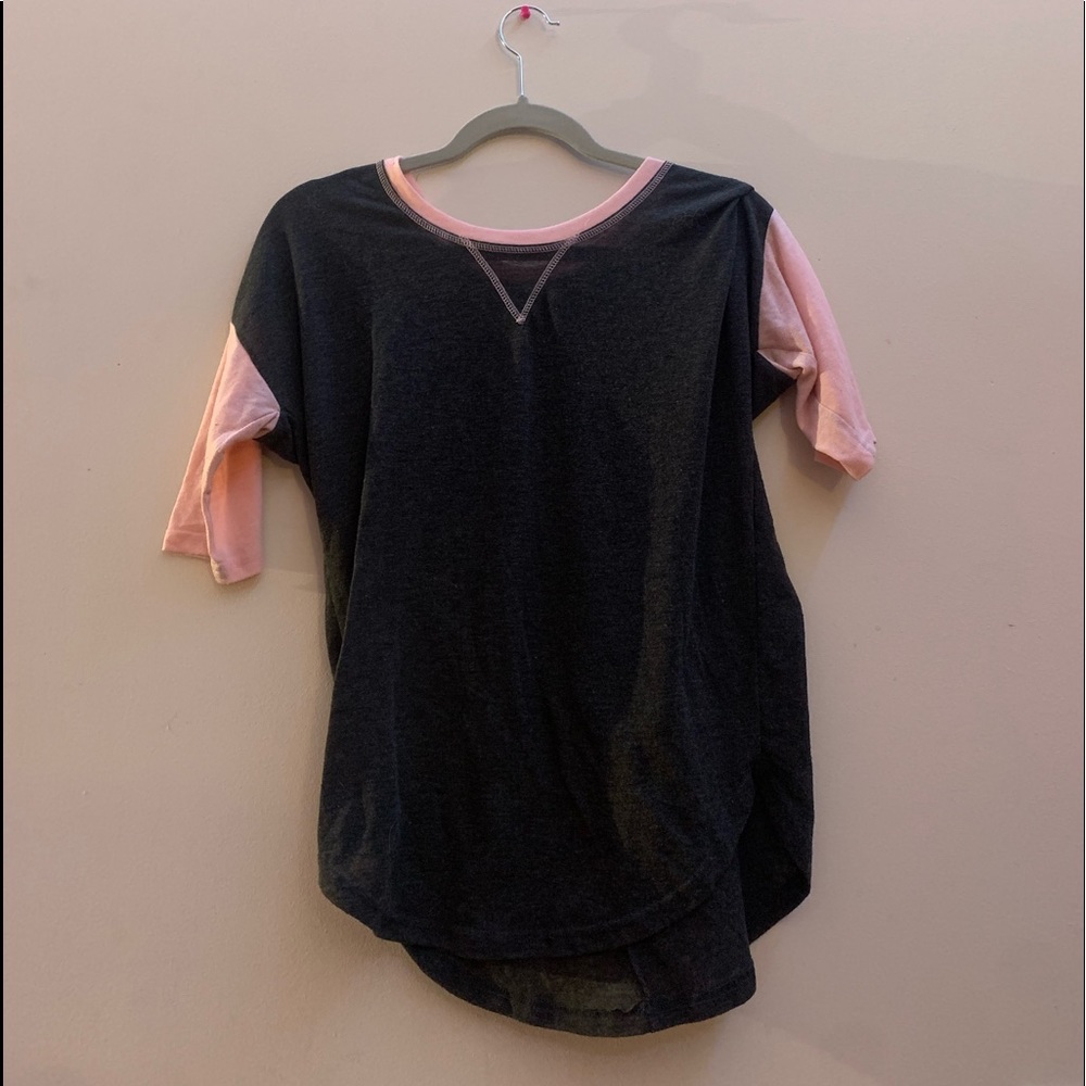 Rue21 Women’s Shirt